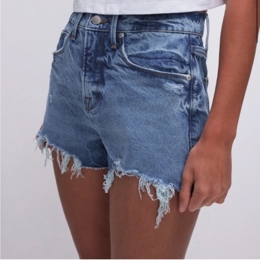 Good American 90s Jean Shorts NWT New 16
